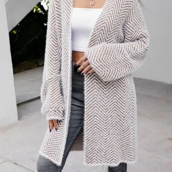 Vintage Cardigan - Picture 3 of 4